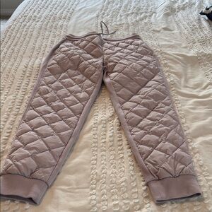 Athleta insulated drawstring joggers with pockets. NWOT
